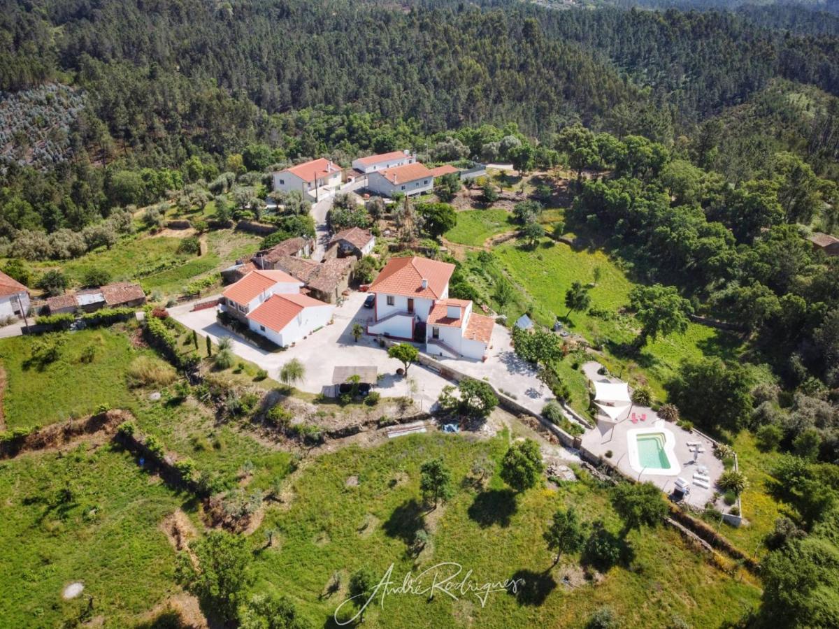 Bed and Breakfast Quinta Quatro Ventos Сертан Экстерьер фото